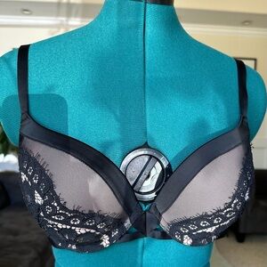Victoria’s Secret Bra